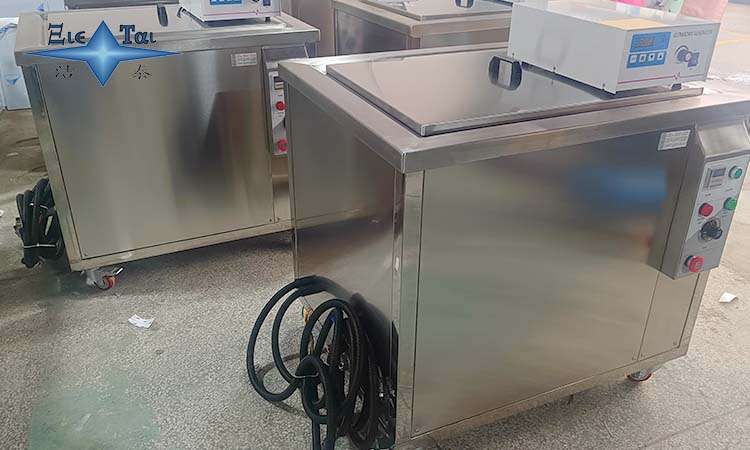 超聲波清洗機在汽車行業(yè)的應(yīng)用，如何清潔汽車零部件？