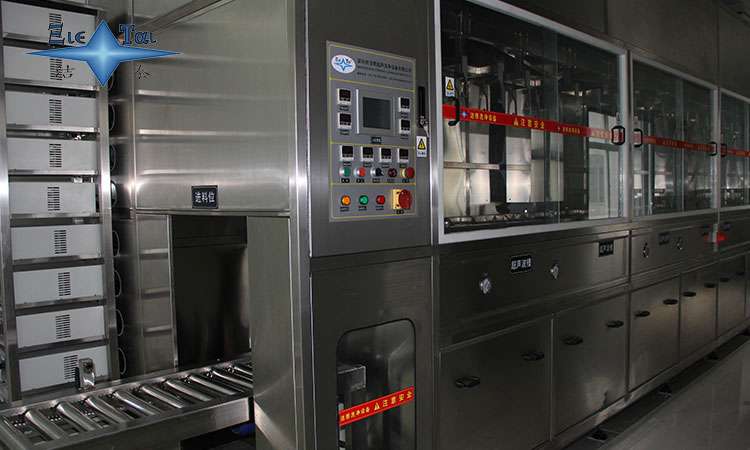 超聲波清洗技術(shù)在化學(xué)實(shí)驗(yàn)中的應(yīng)用與優(yōu)勢 超聲波清洗技術(shù)在化學(xué)實(shí)驗(yàn)中的應(yīng)用與優(yōu)勢