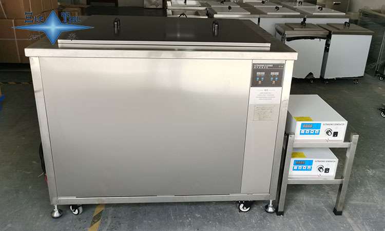 超聲波清洗機電機選擇：確保高效穩(wěn)定運行的關(guān)鍵