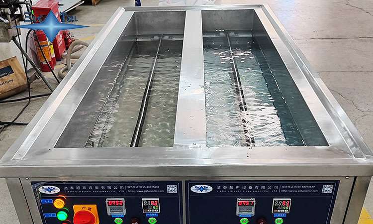 超聲波清洗機的水泵選擇:類型、特性與應用指南 超聲波清洗機的水泵選擇:類型、特性與應用指南